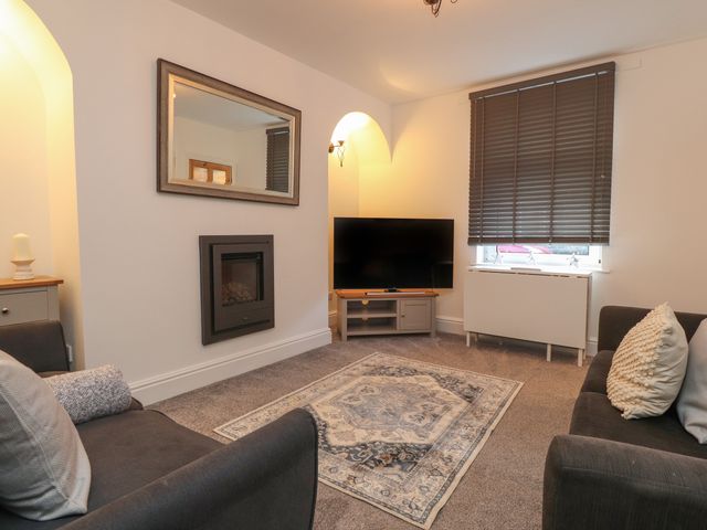 10 Haw Grove - 1125028 - photo 3