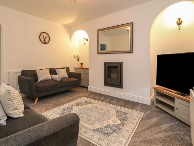 10 Haw Grove - 1125028 - photo 4