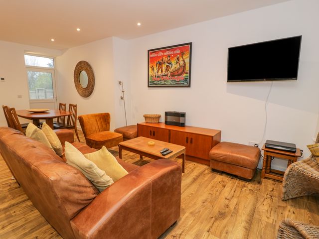 Bronwen House - 1125464 - photo 3