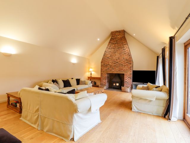 The Stables at Hall Barn - 1125937 - photo 3
