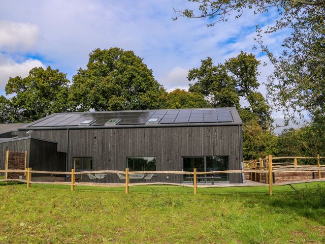 Suetts Farm Barns photo 1