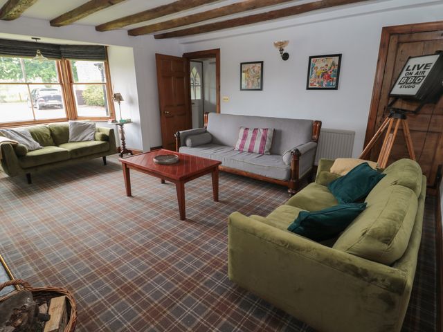 The Coach House - 1126659 - photo 2