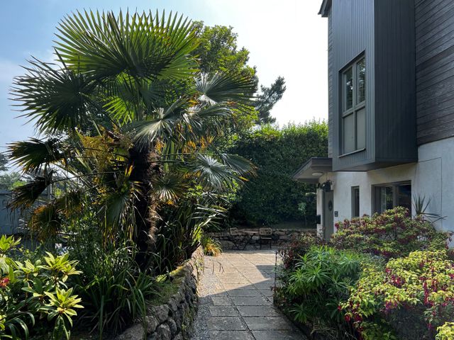 7 Toms Yard - 1127302 - photo 2