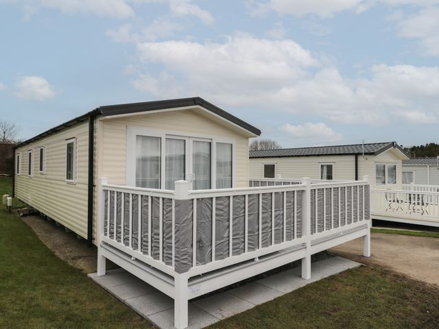 Rowan Court 2 - 1127383 - photo 2