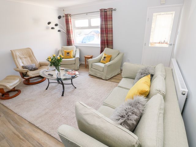 1 Gloucester Way - 1127678 - photo 3