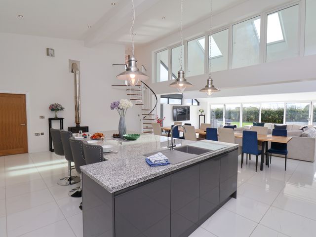 Meadow View - 1127885 - photo 5