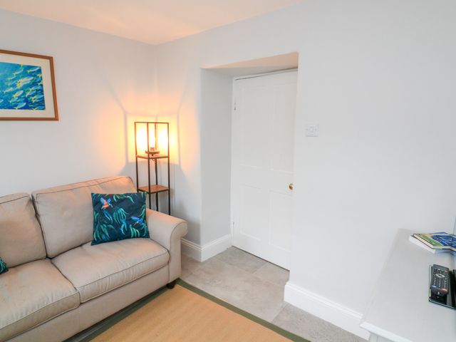 Ellenor - 1127950 - photo 5