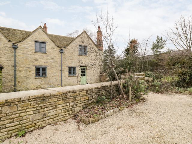 High Cogges Farm Holiday Cottages - 1128365 - photo 2