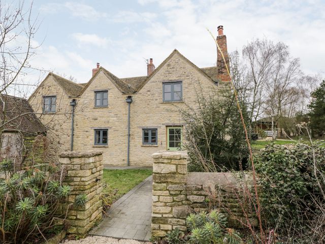 High Cogges Farm Holiday Cottages - 1128365 - photo 3
