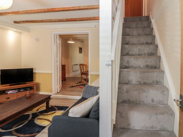 106 Westgate - 1128401 - photo 2