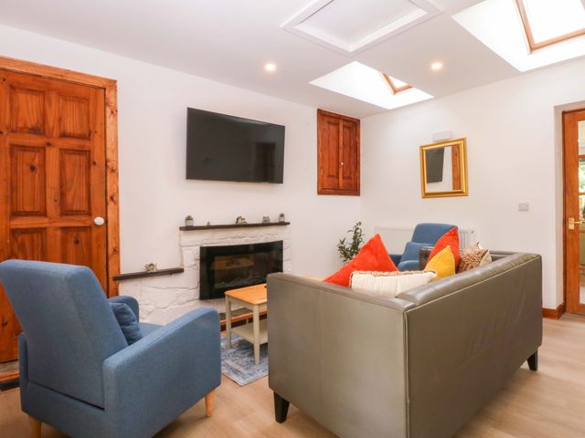 Cromlech Cottage at Cromlech Manor Farm - 1128552 - photo 5