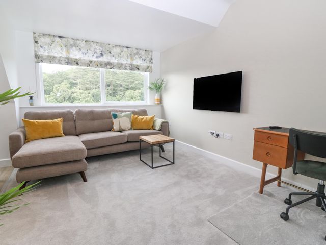 Apartment 16 - 1129189 - photo 4