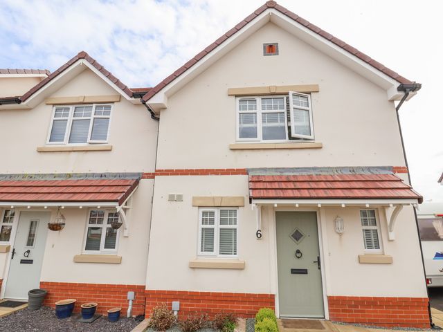 6 Cwrt Griffiths - 1129457 - photo 2