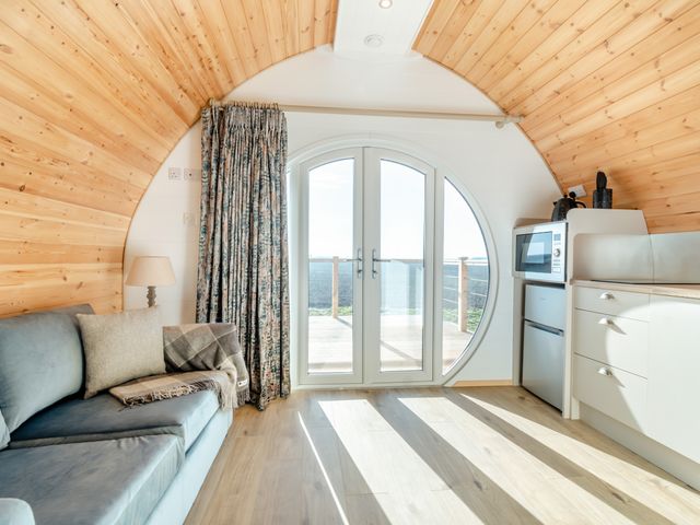 Carlton Manor Pod 8 - 1129608 - photo 2