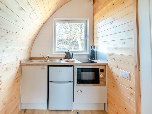 Carlton Manor Pod 10 - 1129611 - photo 2