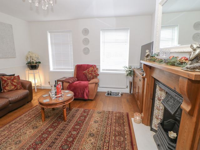 2 Hartburn Road - 1129662 - photo 4