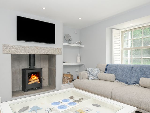 Cob Cottage - 1130053 - photo 4