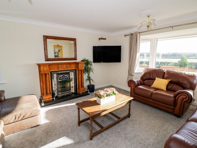 Tixall Manor Farm - 1130248 - photo 4