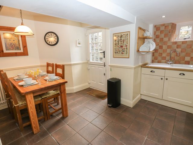 Buttercup Cottage - 1130342 - photo 5