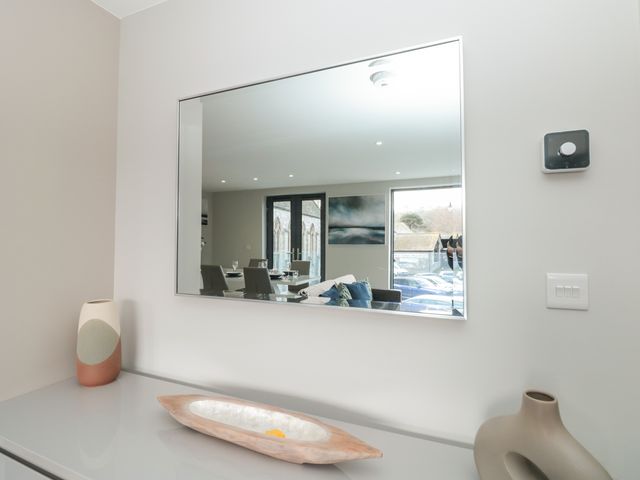 1 De Courcey House - 1130718 - photo 3