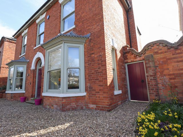 105 Spilsby Road - 1130805 - photo 2