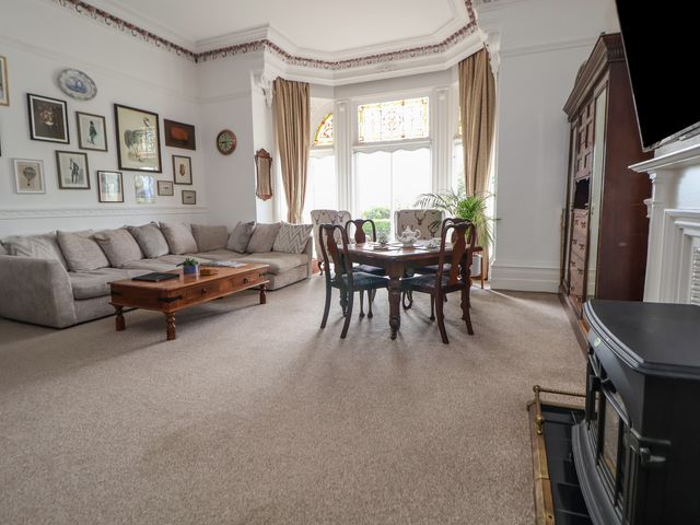 Ismay Dining Room Suite - Titanic Interest Beach View - 1130925 - photo 3