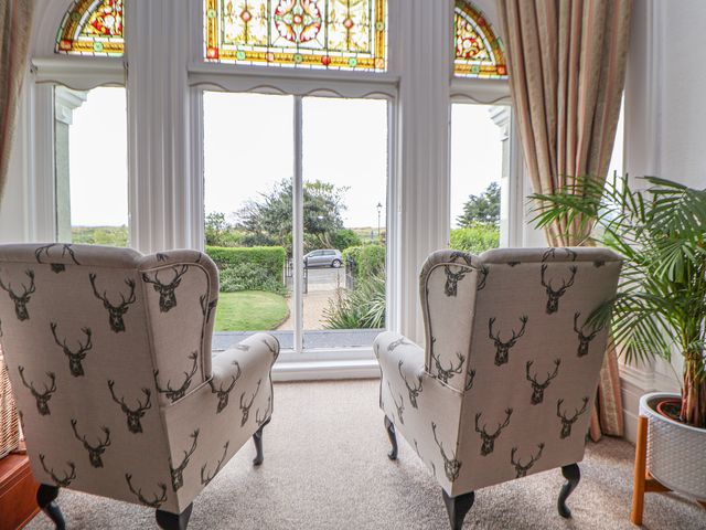 Ismay Dining Room Suite - Titanic Interest Beach View - 1130925 - photo 4