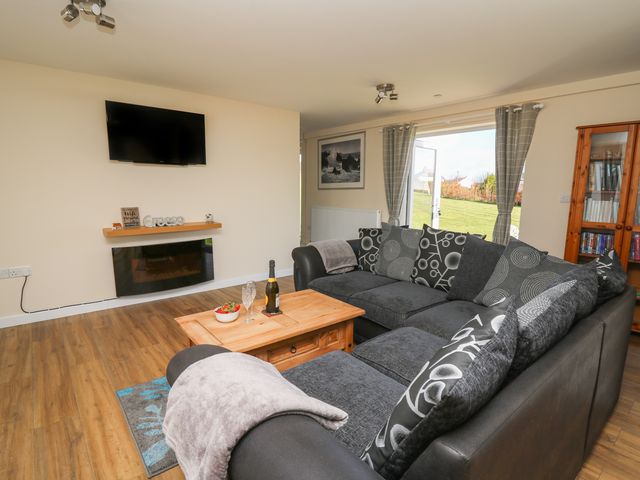 Brynteg Cottage - 1130973 - photo 3