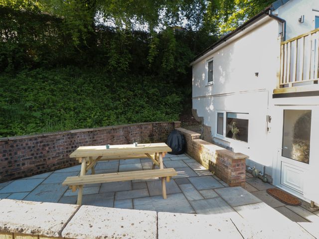 Riverside Cottage - 1132407 - photo 2