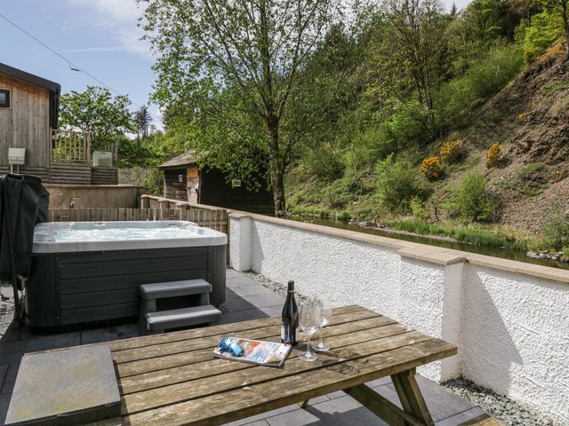 Riverside Cottage No 3 - 1132914 - photo 2