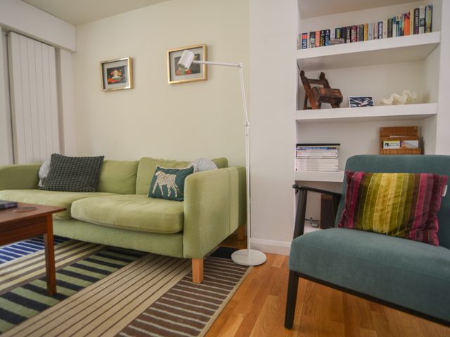 Whiteleaf Cottage - 1133296 - photo 3