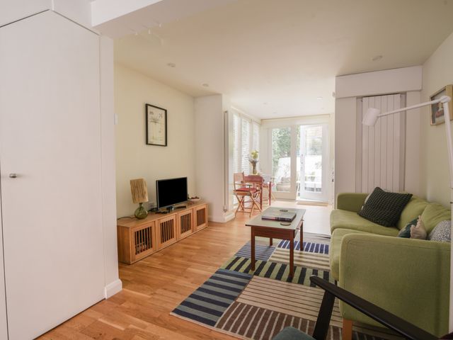 Whiteleaf Cottage - 1133296 - photo 2