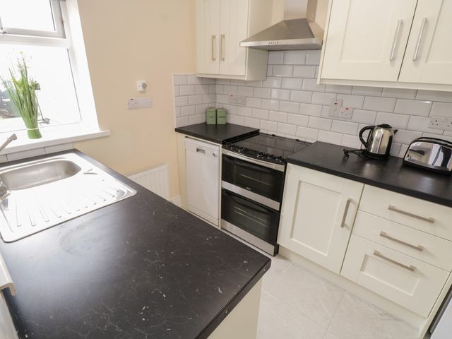 22 Town Place - 1134404 - photo 5