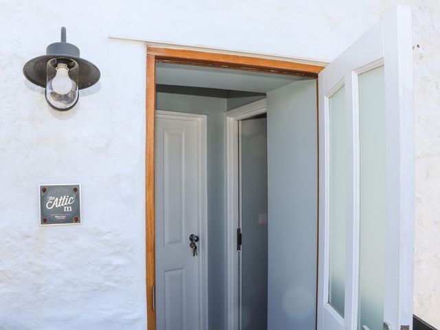 The Attic - 1134588 - photo 2
