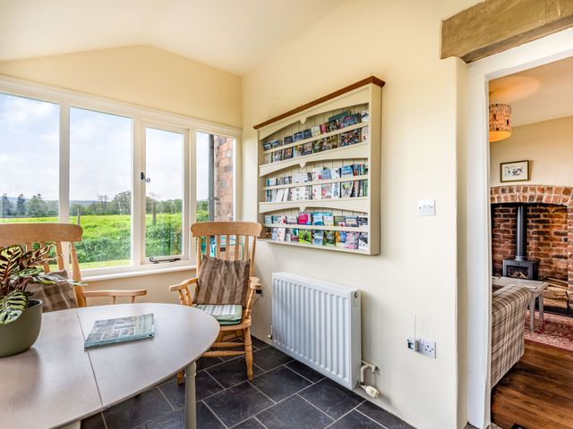 2 Siluria Cottage - 11355 - photo 4