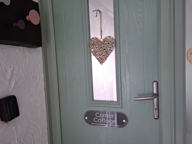 Corner Cottage at Brackenthwaite Farm - 1135533 - photo 3