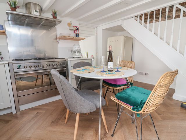 The Studio Cottage - 1135588 - photo 5