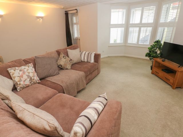 Flat 1 - 1136004 - photo 3