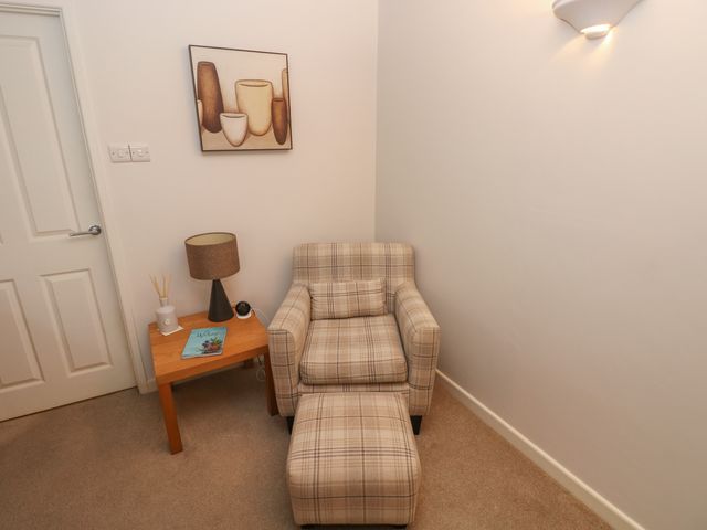 Flat 1 - 1136004 - photo 5