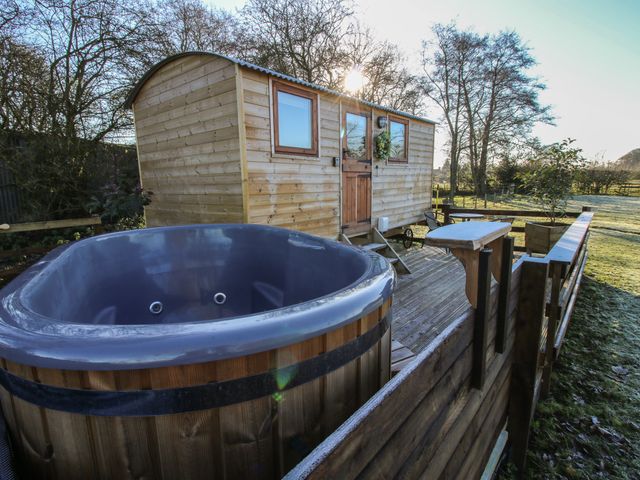 The Oak Hut - 1136136 - photo 2