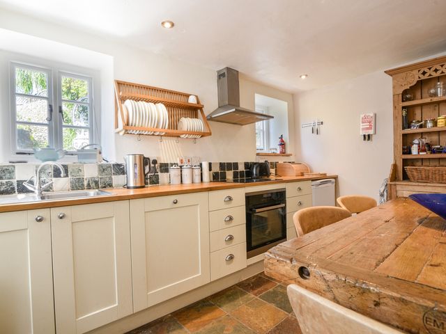 Thatched Cottage - 1136555 - photo 5
