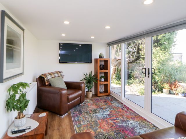 Riverview @ 1 Brunel View - 1136833 - photo 3