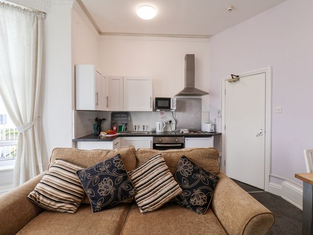 1 Beach View @ Beaconsfield House - 1136849 - photo 4