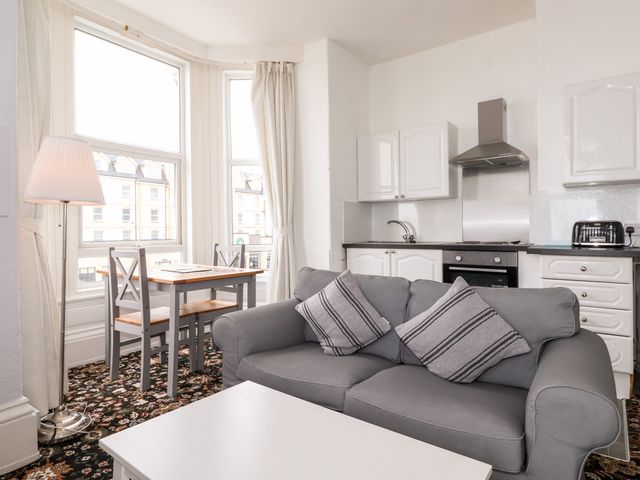 5 Beach View @ Beaconsfield House - 1136855 - photo 4