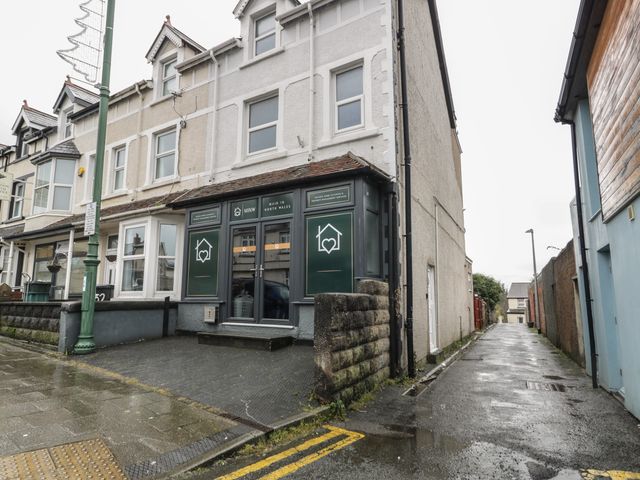 Apartment 150 photo 1