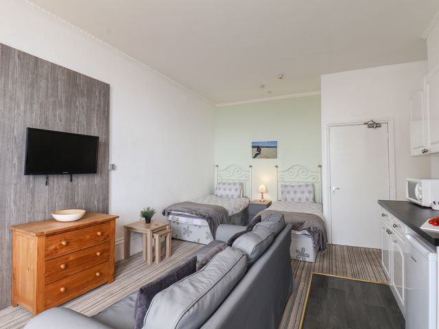 4 Beach View @ Beaconsfield House - 1136903 - photo 2