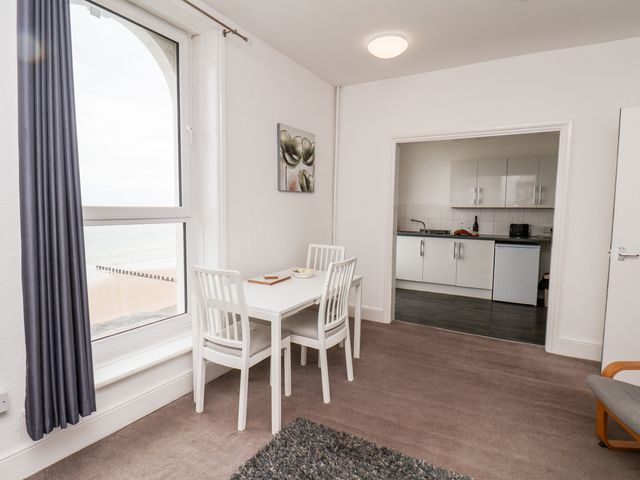 8 Beach View @ Beaconsfield House - 1136905 - photo 3