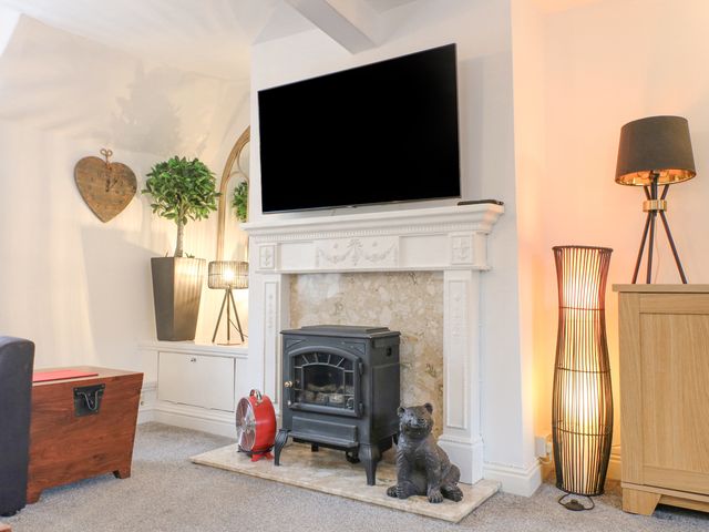 Flat 2, The Maltings - 1137190 - photo 5