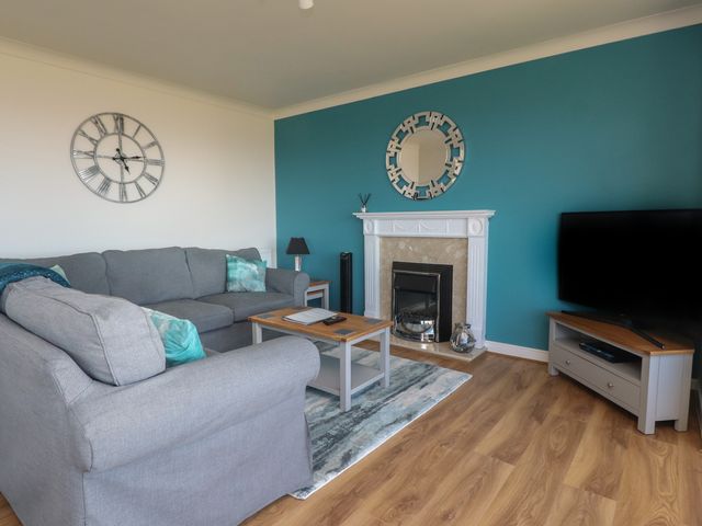 Flat 3, Sandridge Court - 1137492 - photo 5