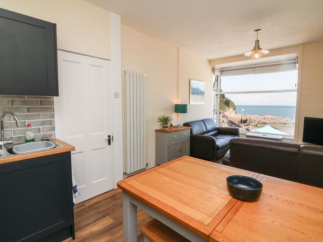 At the Bay Apartment - 1137527 - photo 3